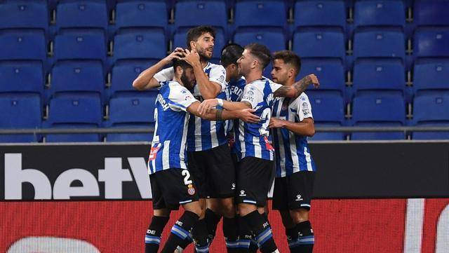  尼斯锋线重组告捷 新援连场进球彰显性价比  