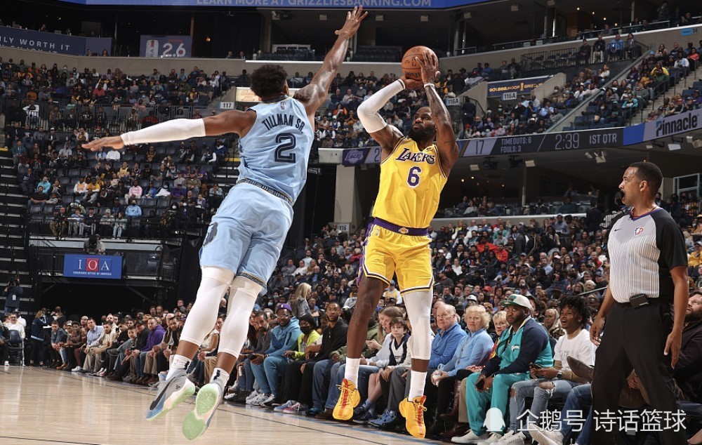  莫兰特40+三双灰熊力克快船展现青春风暴威力